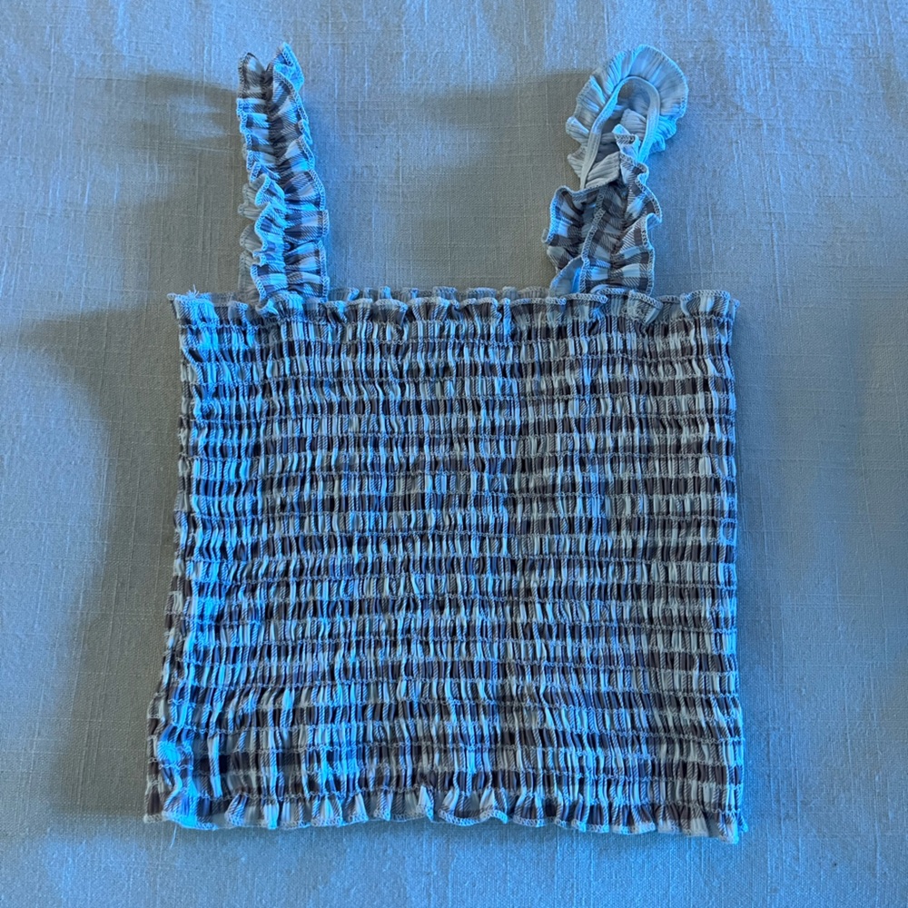 CAUTION TO THE WIND Ruffle Crop Top - STRETCHY